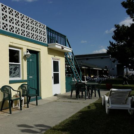 The Buckingham Motel Cape May Bagian luar foto