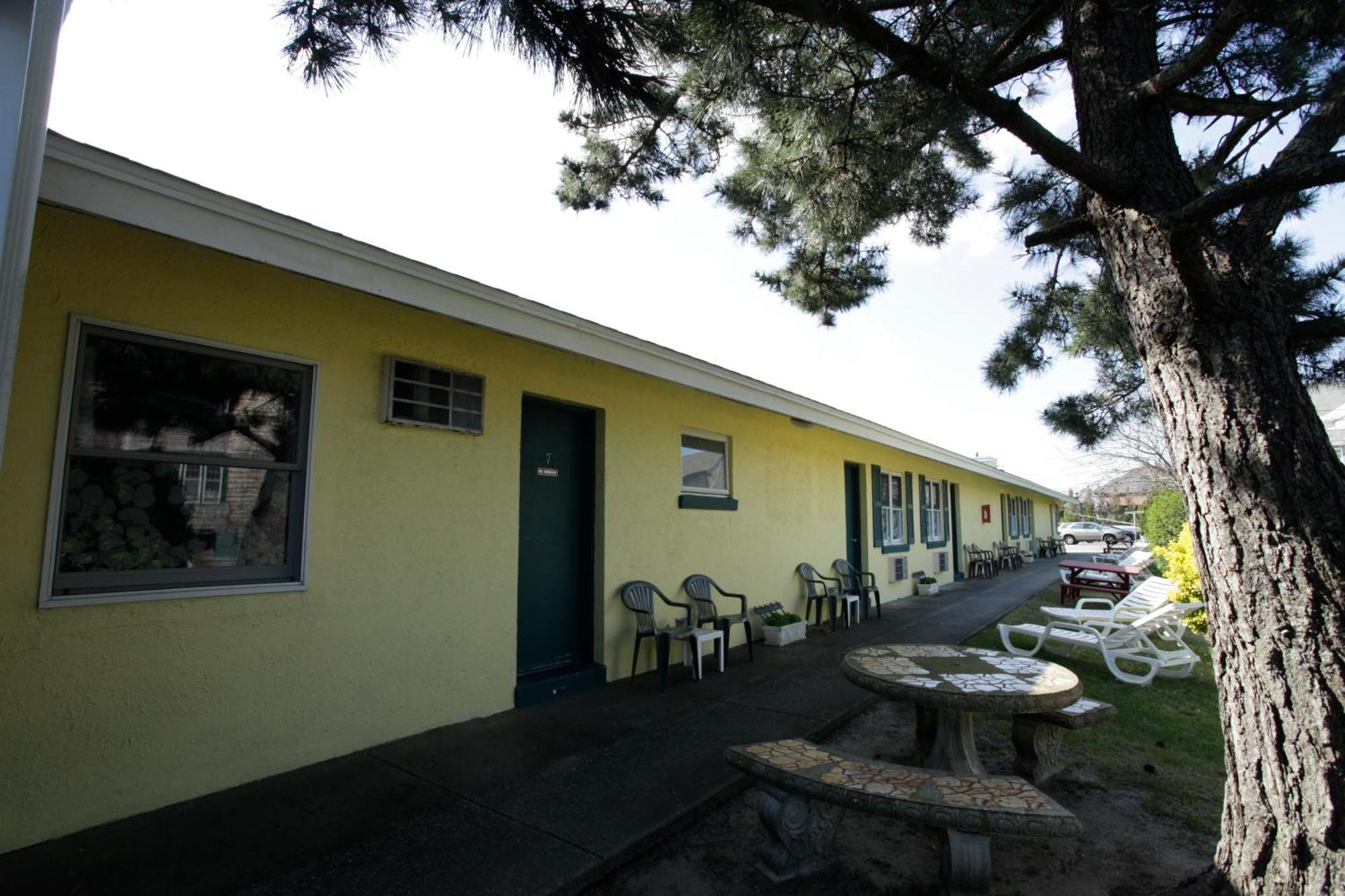 The Buckingham Motel Cape May Bagian luar foto